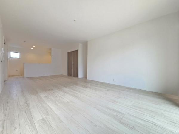 リナージュ　八街市八街に01期　全１棟　１号棟のリビング画像