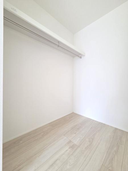 リナージュ　八街市八街に01期　全１棟　１号棟の収納画像