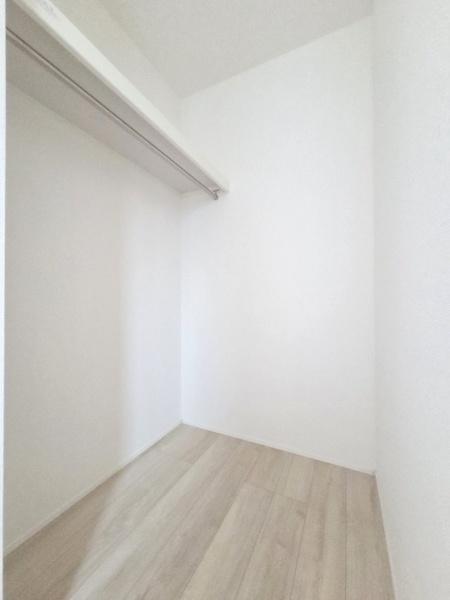 リナージュ　八街市八街に01期　全１棟　１号棟の収納画像