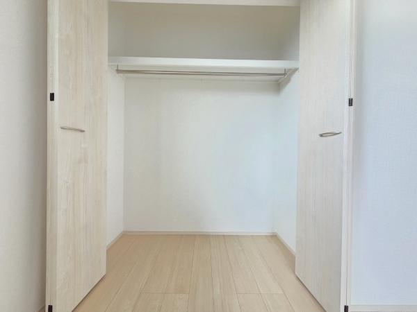 ザ・ドリームフィールド成田75(富里市七栄)1号棟の収納画像