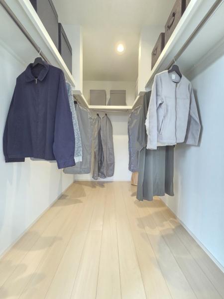 ザ・ドリームフィールド成田75(富里市七栄)1号棟の収納画像