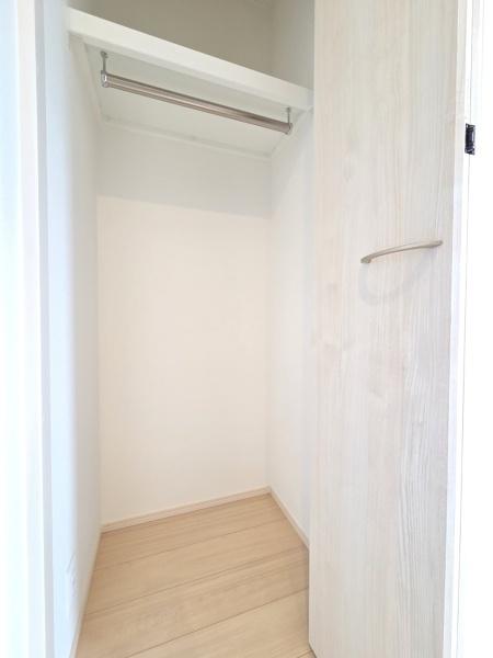 ザ・ドリームフィールド成田75(富里市七栄)1号棟の収納画像