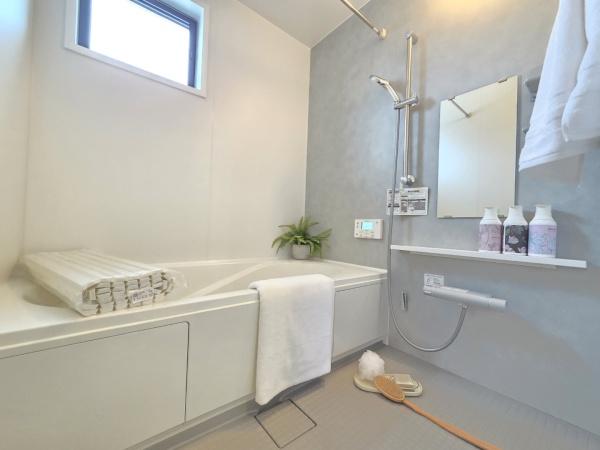 ザ・ドリームフィールド成田75(富里市七栄)4号棟のバス画像