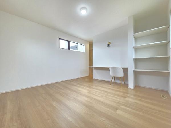 ザ・ドリームフィールド成田75(富里市七栄)6号棟の洋室画像