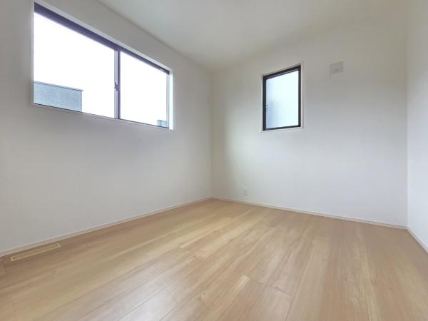 ザ・ドリームフィールド成田75(富里市七栄)6号棟の洋室画像