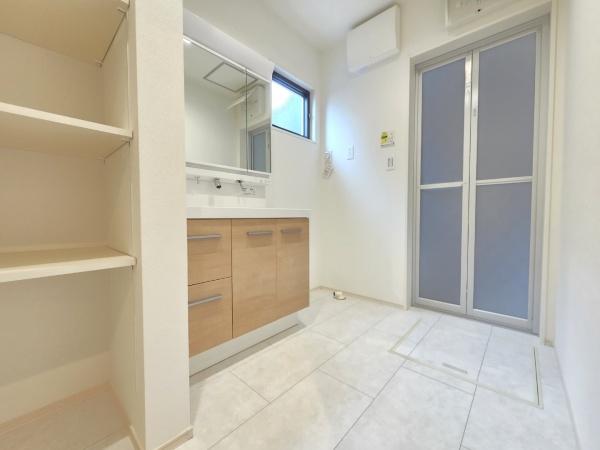 ザ・ドリームフィールド成田75(富里市七栄)6号棟の洗面台・洗面所画像