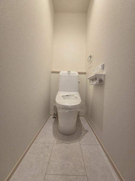 ザ・ドリームフィールド成田75(富里市七栄)6号棟のトイレ画像