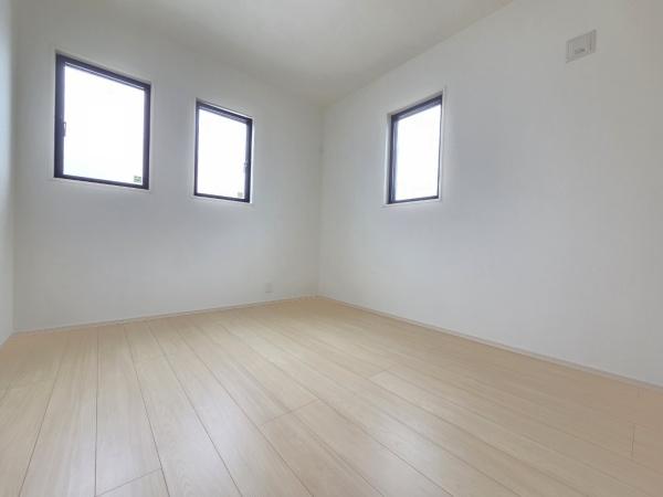 ザ・ドリームフィールド成田75(富里市七栄)13号棟の洋室画像