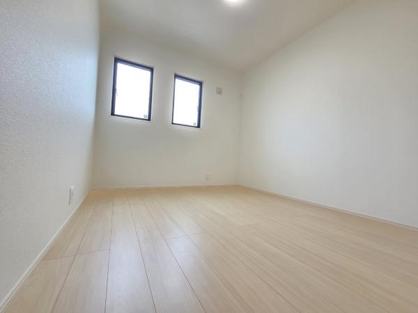 ザ・ドリームフィールド成田75(富里市七栄)13号棟の洋室画像