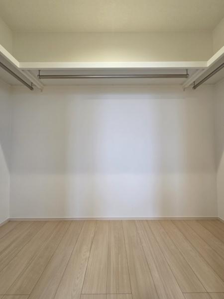 ザ・ドリームフィールド成田75(富里市七栄)13号棟の収納画像