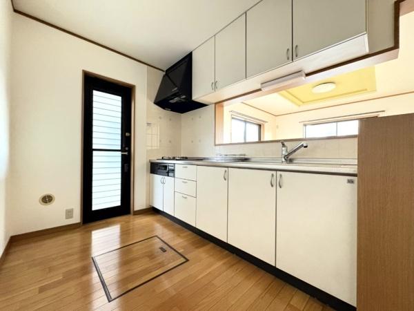 八街市 東吉田(やちまたし ひがしよしだ)のキッチン画像