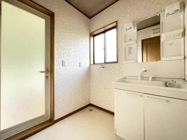 八街市 東吉田(やちまたし ひがしよしだ)の洗面台・洗面所画像