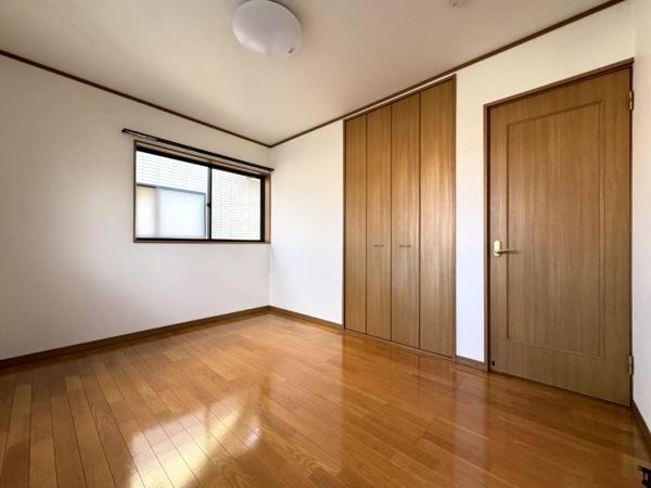 八街市 東吉田(やちまたし ひがしよしだ)の洋室画像