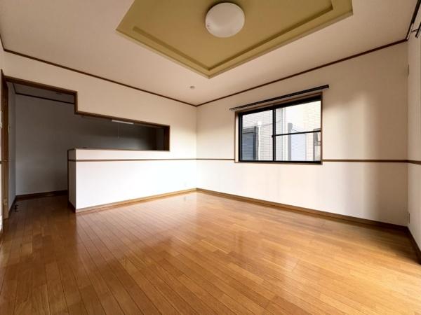 八街市 東吉田(やちまたし ひがしよしだ)のリビング画像