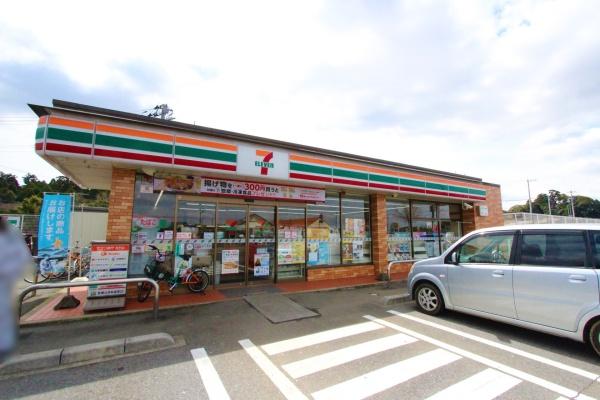 東金市　日吉台５丁目のコンビニ画像