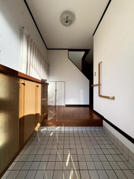 八街市　八街に　（やちまたし　やちまた　に）の玄関画像