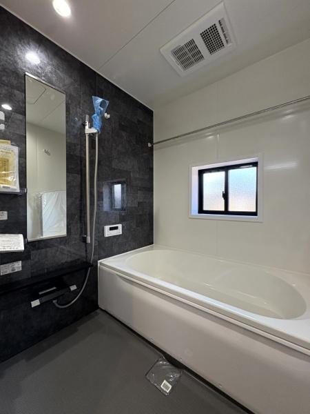 グラファーレ　富里市　御料　全９棟　２号棟のバス画像