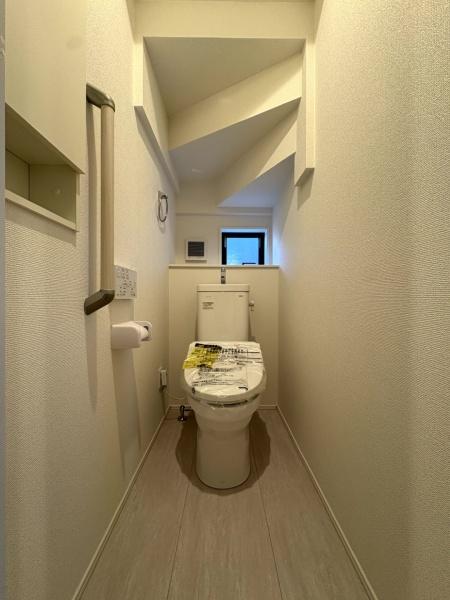 グラファーレ　富里市　御料　全９棟　３号棟のトイレ画像