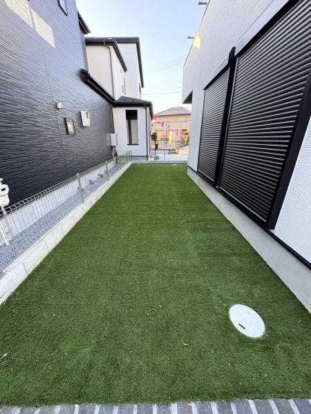 グラファーレ　富里市　御料　全９棟　３号棟の庭画像