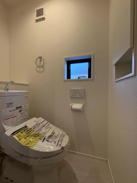 グラファーレ　富里市　御料　全９棟　８号棟のトイレ画像