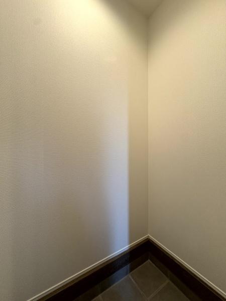 グラファーレ　富里市　御料　全９棟　８号棟の玄関画像