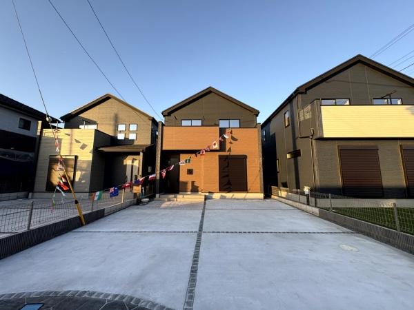 グラファーレ　富里市　御料　全９棟　８号棟の外観画像