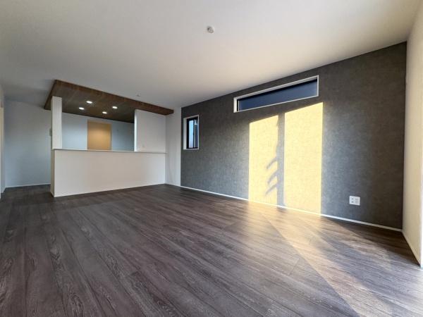 グラファーレ　富里市　御料　全９棟　８号棟のリビング画像