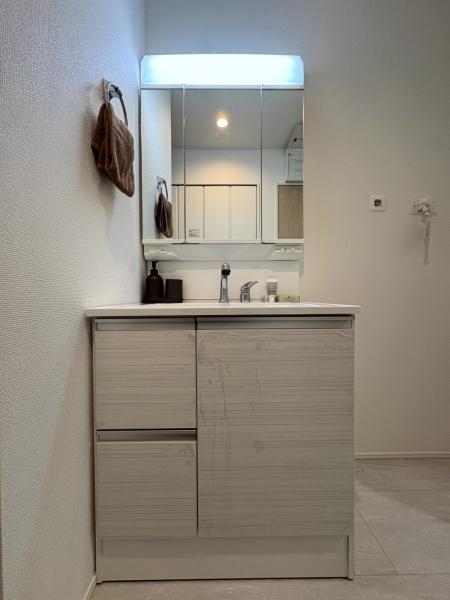 グラファーレ　富里市　御料　全９棟　９号棟の洗面台・洗面所画像