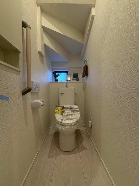 グラファーレ　富里市　御料　全９棟　９号棟のトイレ画像