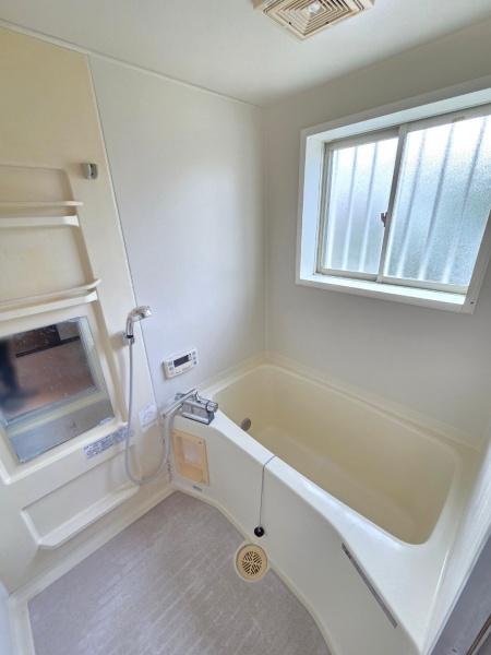 富里市　七栄（とみさとし　ななえ）のバス画像