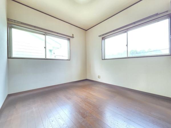 富里市　七栄（とみさとし　ななえ）の洋室画像