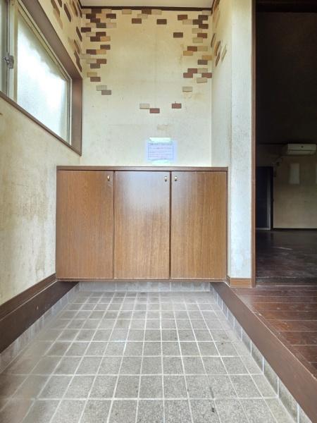 富里市　七栄（とみさとし　ななえ）の玄関画像