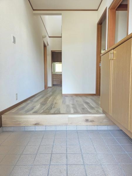 大網白里市　みずほ台３丁目の玄関画像