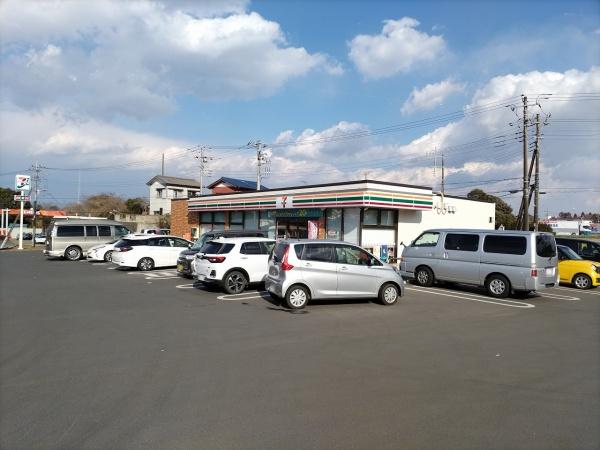 富里市　中沢のコンビニ画像