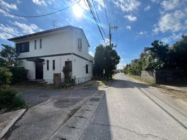 大網白里市 南横川の前面道路含む現地写真画像