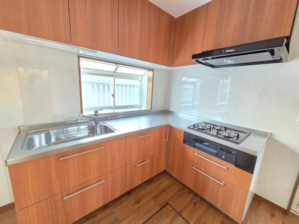 八街市 八街ろ (やちまたし やちまた ろ)のキッチン画像