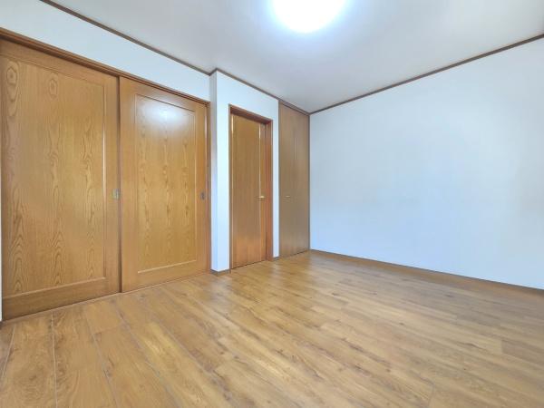 八街市 八街ろ (やちまたし やちまた ろ)の洋室画像