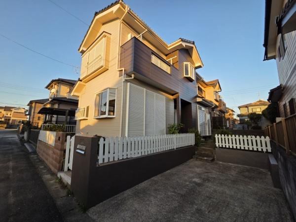 八街市 八街ろ (やちまたし やちまた ろ)の前面道路含む現地写真画像