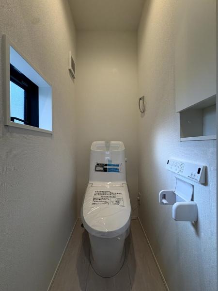 グラファーレ 佐倉市 石川3期 全4棟 3号棟のトイレ画像