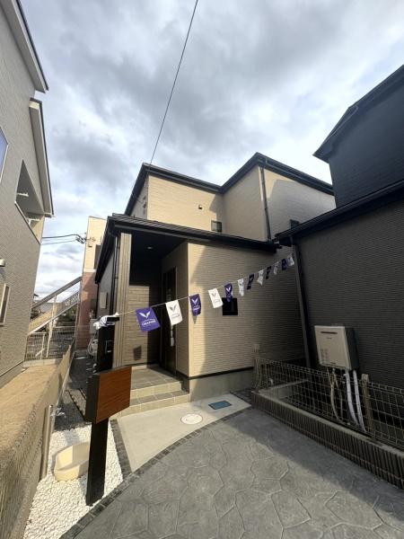 グラファーレ 佐倉市 石川3期 全4棟 3号棟の外観画像