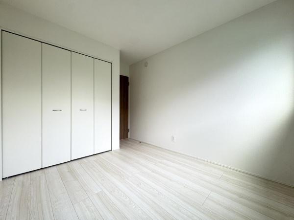 グラファーレ 佐倉市 石川3期 全4棟 3号棟の洋室画像