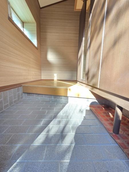 佐倉市　大佐倉（さくらし　おおざくら）の玄関画像