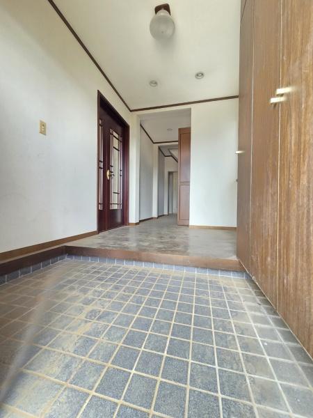 山武郡芝山町 新井田(にいだ)の玄関画像