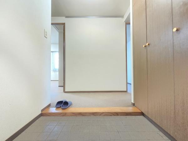 あすみが丘ガーデンコート杜の街壱番館の玄関画像