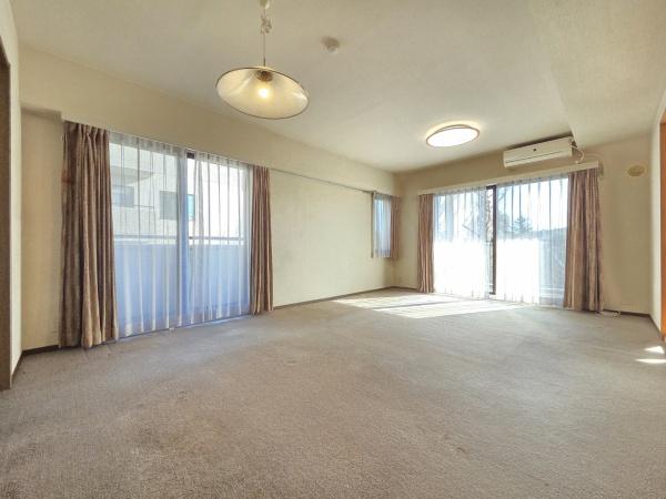 あすみが丘ガーデンコート杜の街壱番館のリビング画像