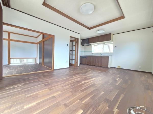 山武市 成東(さんむし なるとう)のリビング画像