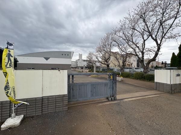 八街市 八街は(やちまたし やちまた は)の中学校画像