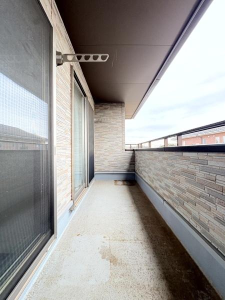 富里市　御料（とみさとし　ごりょう）のバルコニー画像