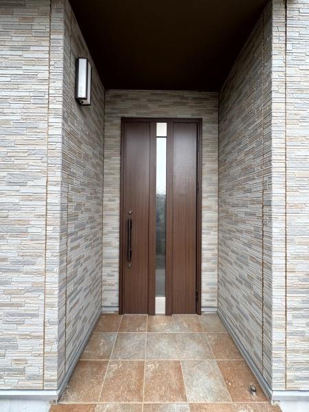 富里市　御料（とみさとし　ごりょう）の玄関画像