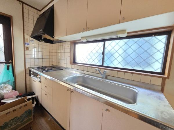 八街市勢田の中古一戸建のキッチン画像